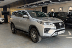 Toyota Fortuner 2022 4/2 AT - Image 3