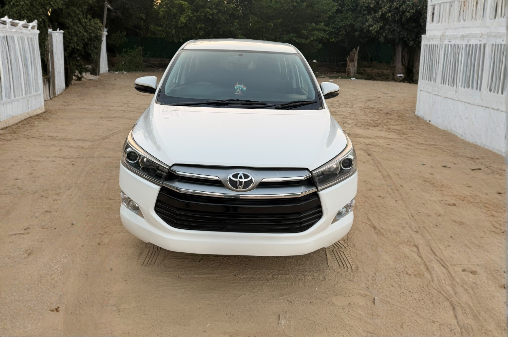 2 2017 Toyota Innova Crysta 2.4 V Diesel Manual - Image 1