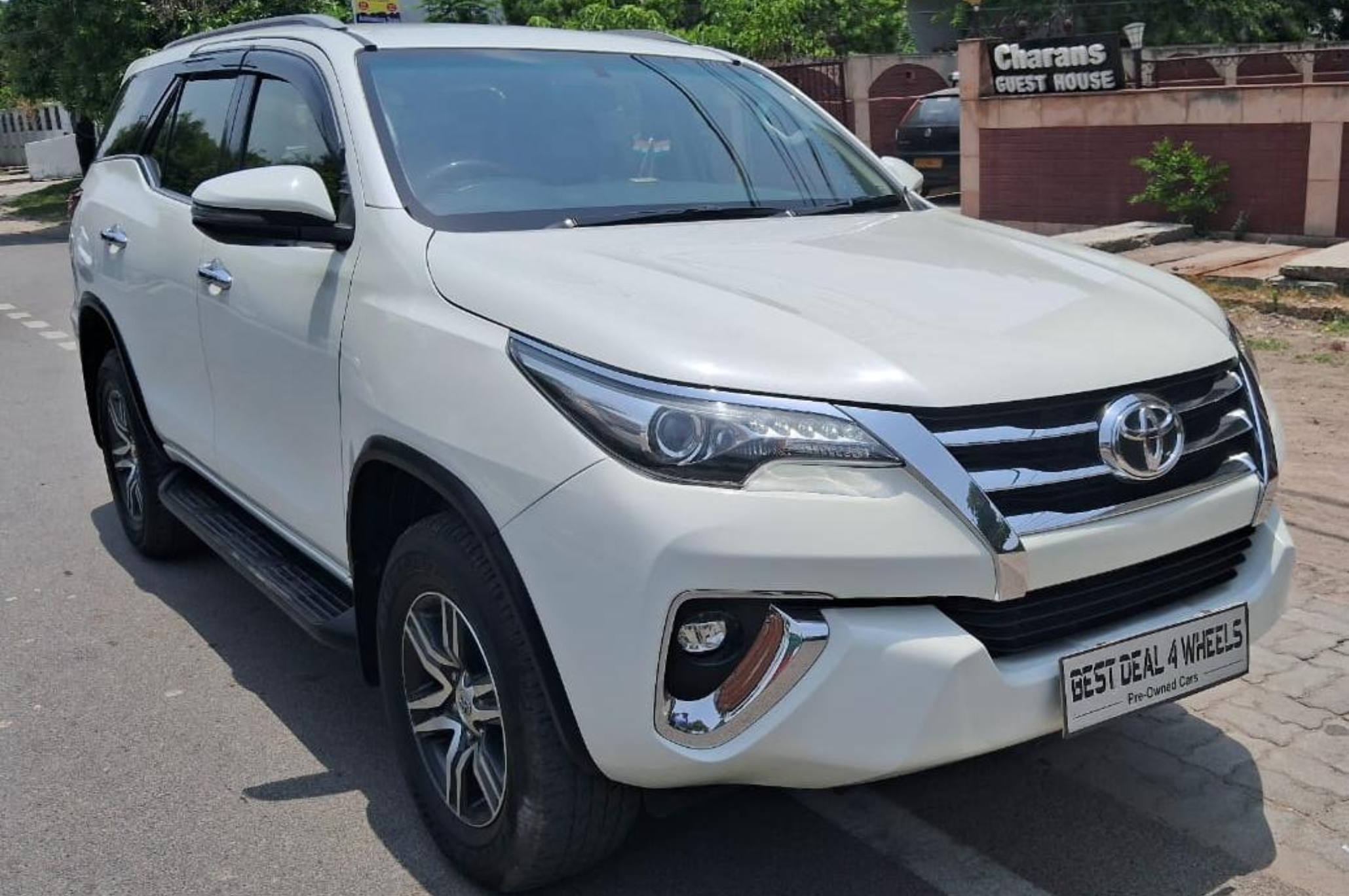 4 2020 Toyota Fortuner 2.8L 4x2 Diesel Automatic - Image 1